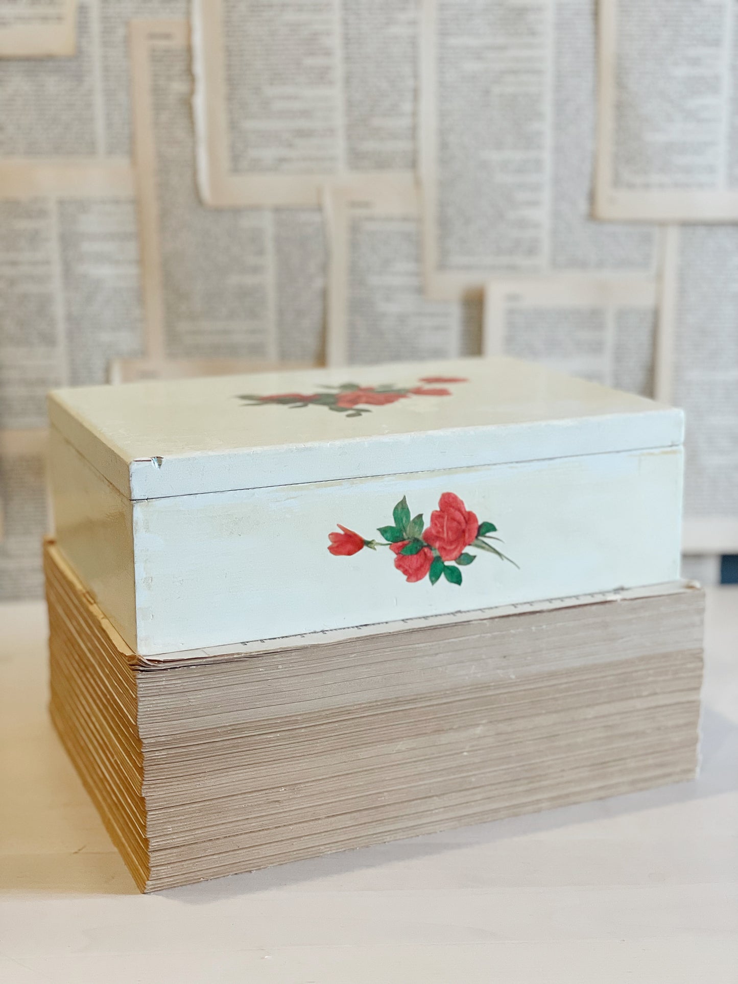 Vintage Hand-painted Vanity Box // Roses