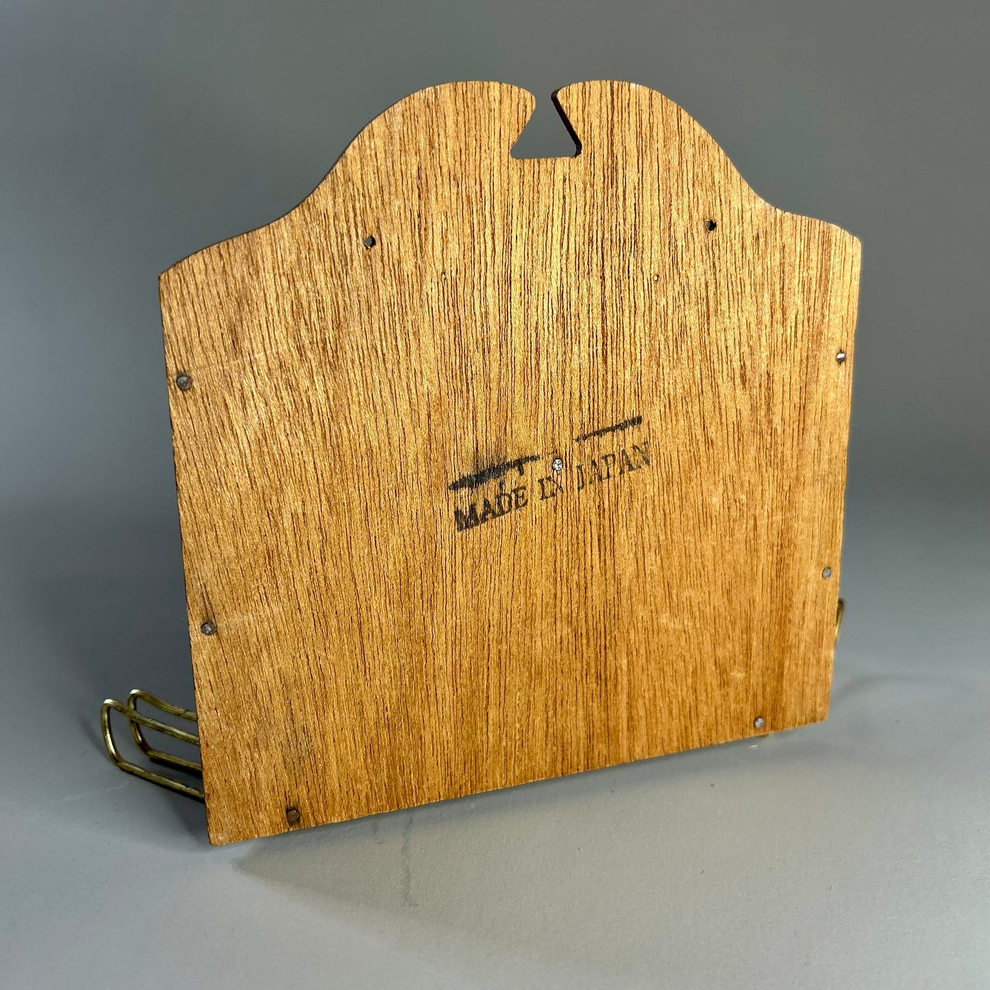 Tie holder