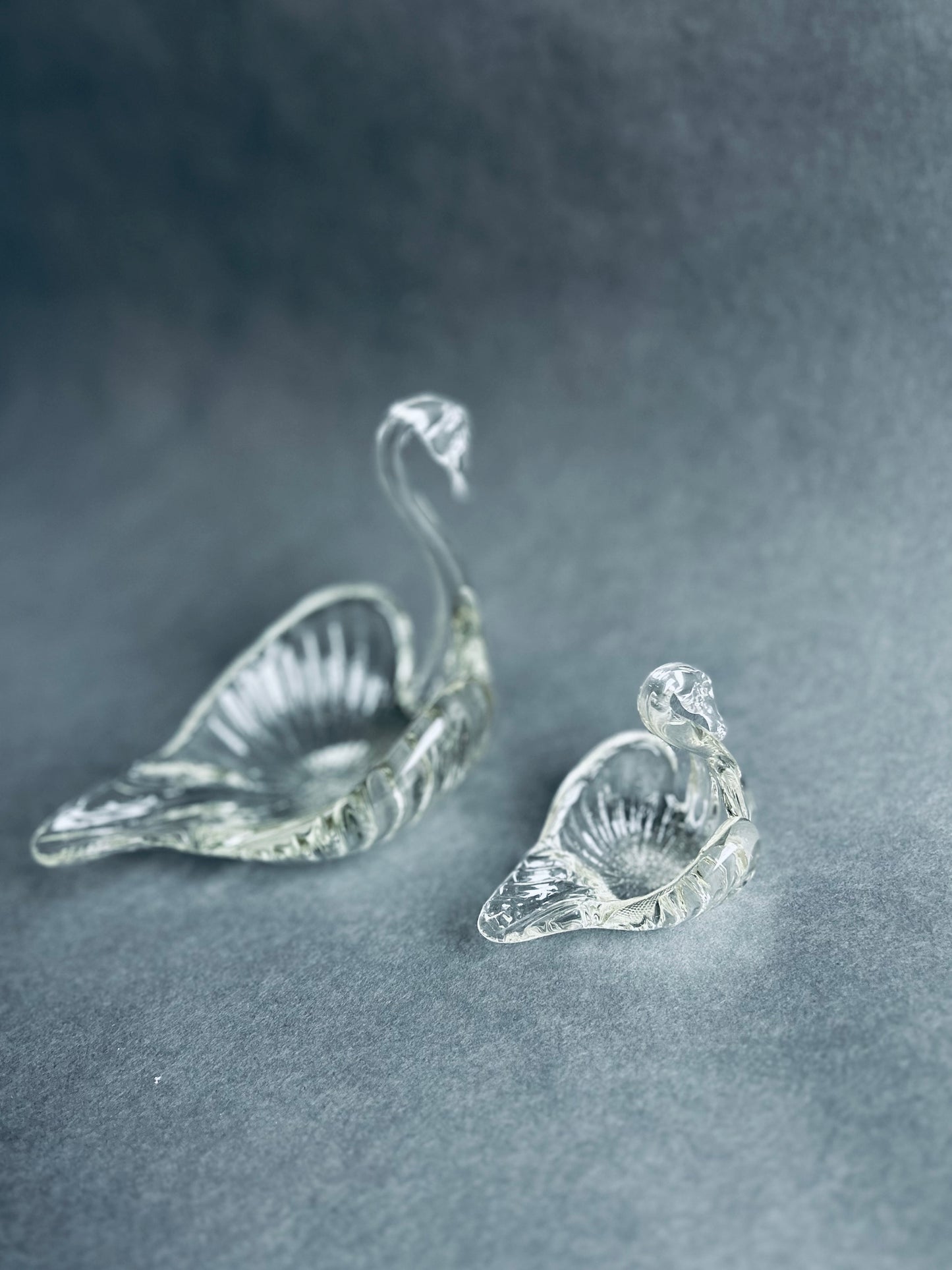 Glass swan catch all set