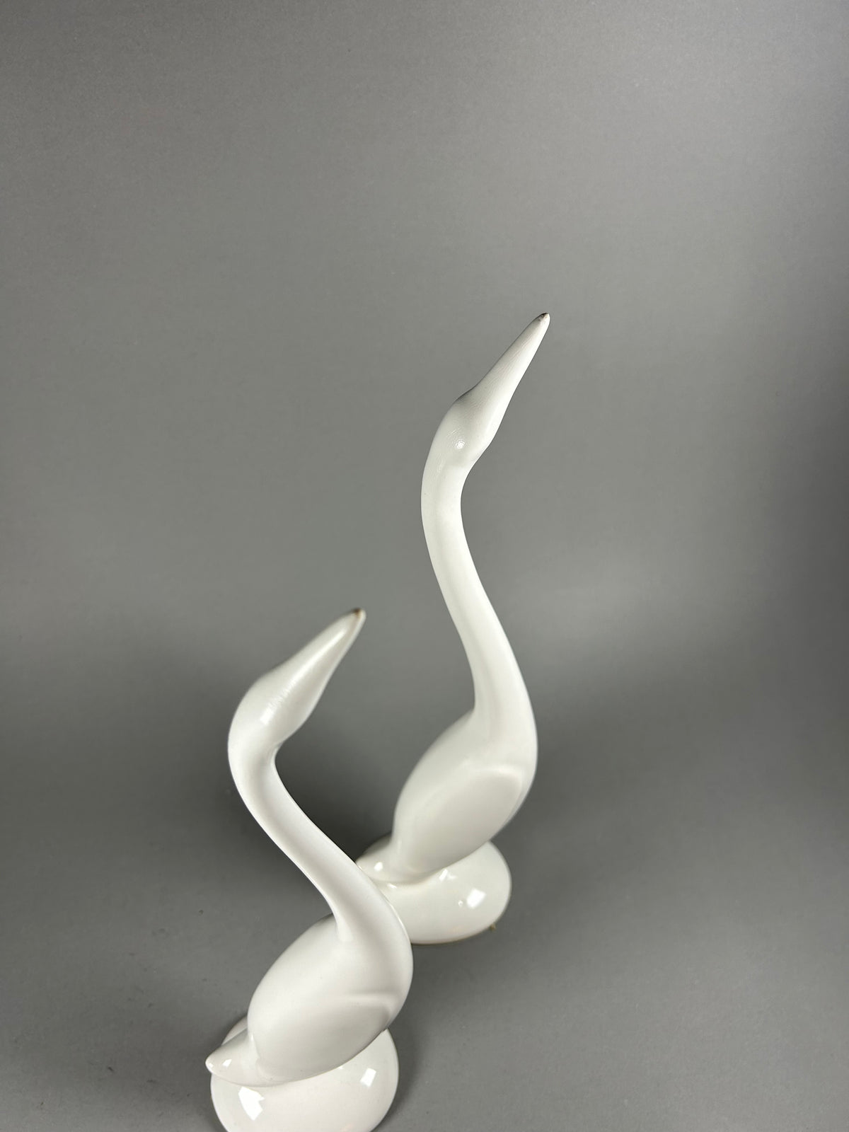 Rocky Mtn. Pottery co. pair of white swan statues