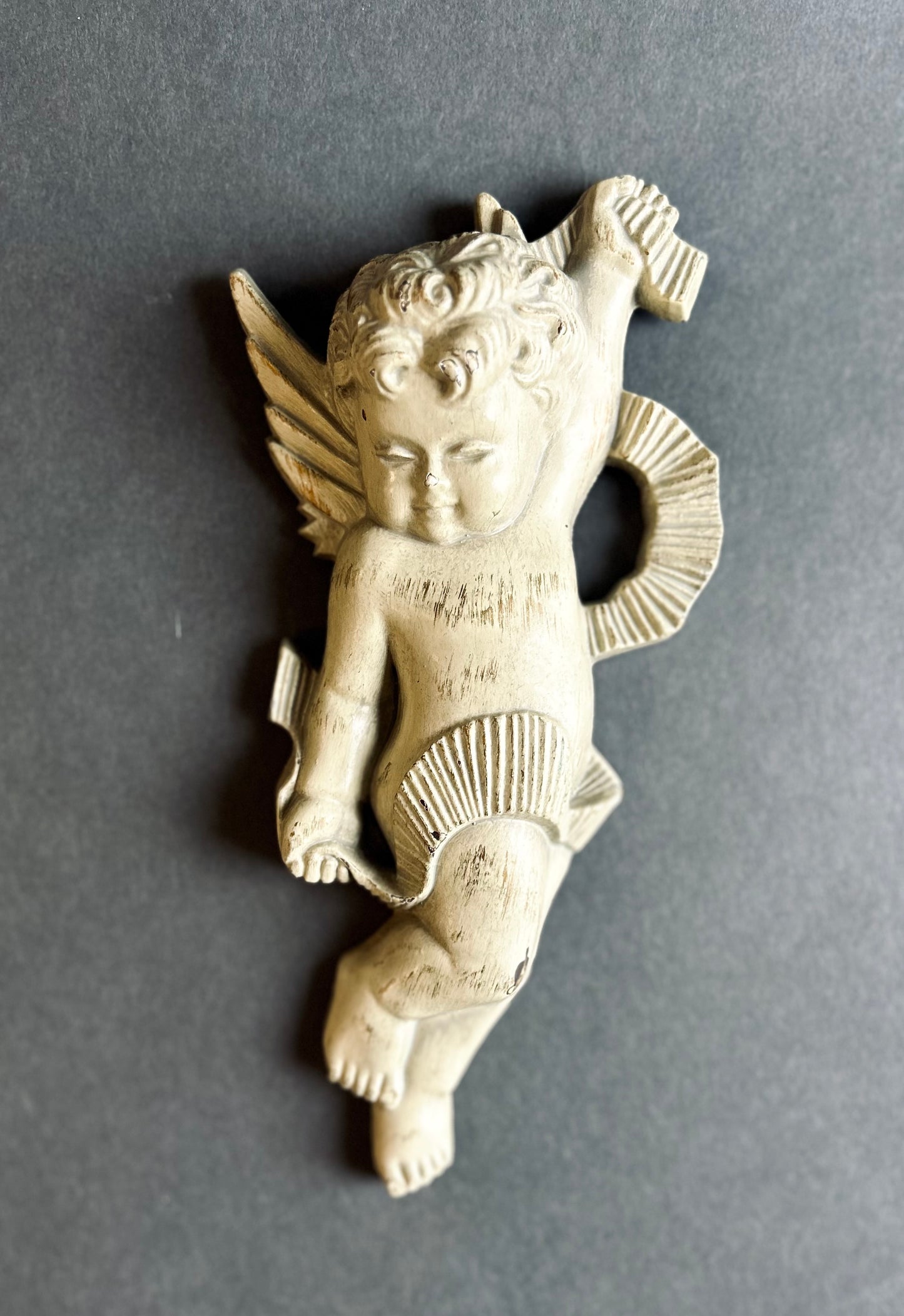 Cherub wall hanging