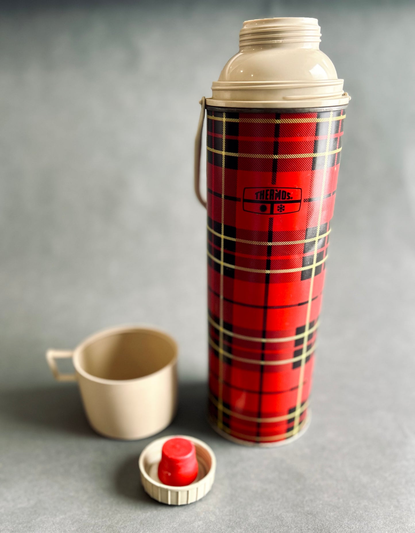 1973 King Seeley Thermos