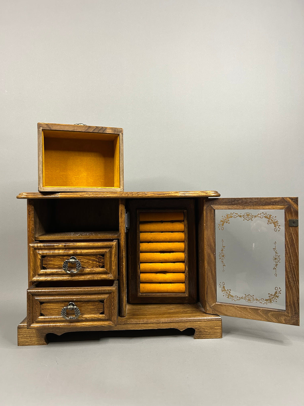 Wooden music box jewelry case