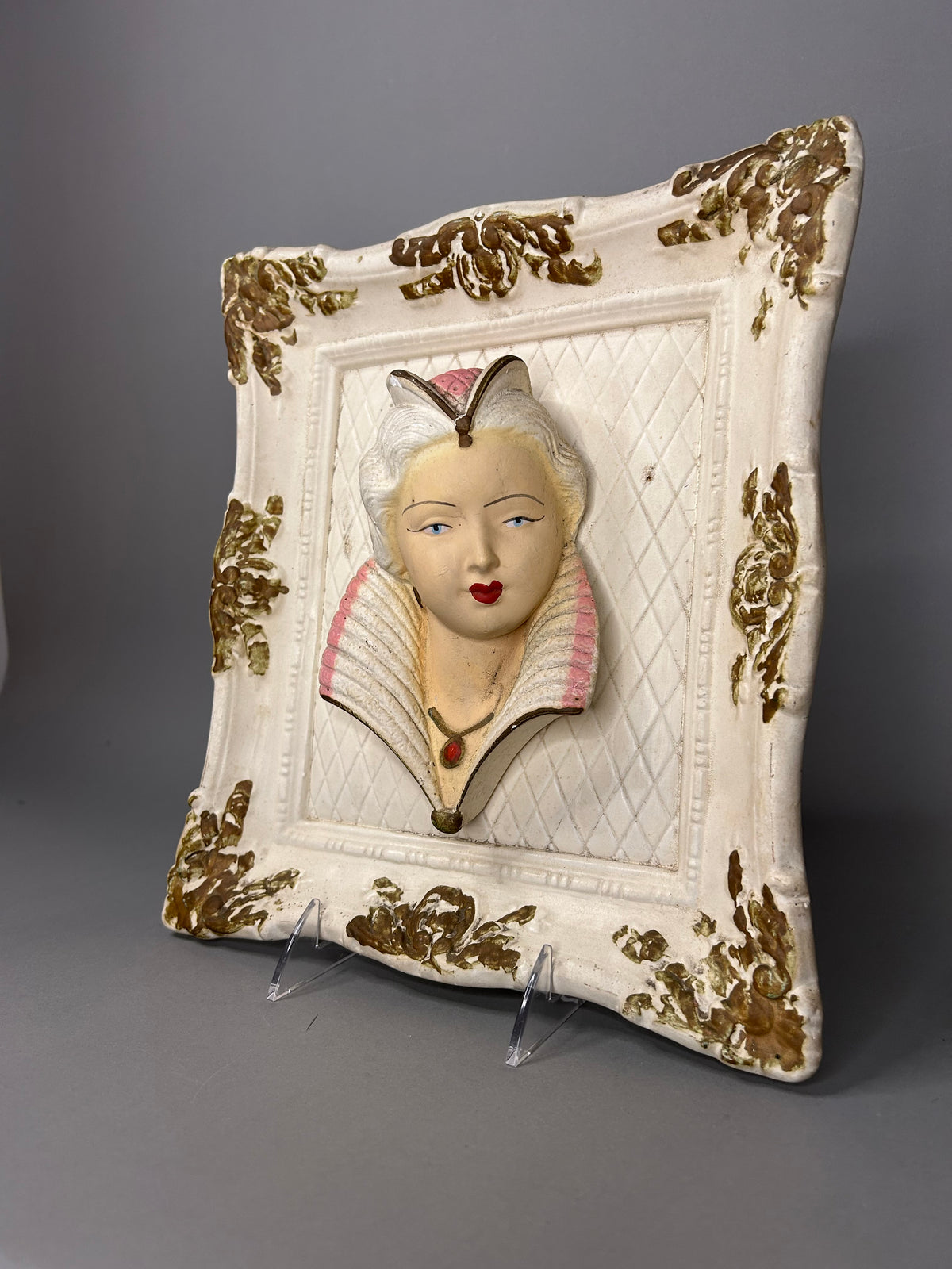 Chalk ware Victorian bust set in ornate square gilt frame