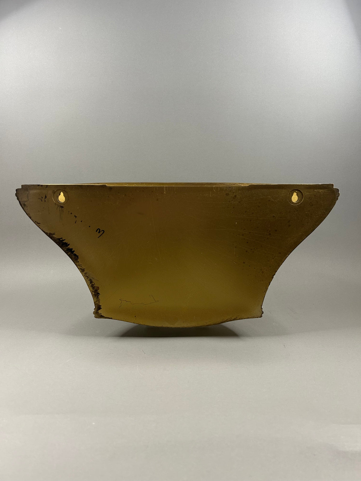 Syroco gold wall pocket