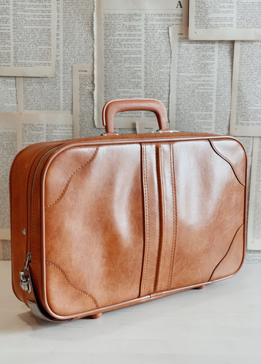 Vintage Leather Attaché Case // Stitched Leather // Suitcase // Briefcase